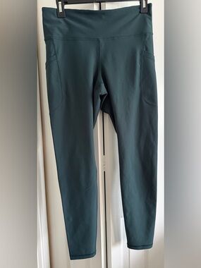 Old Navy Active Teal Green High-Rise Go-Dry Leggings with pockets. Petite Large